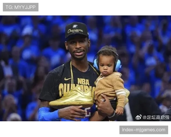 名宿皮尔斯在节目中表示:当代球员的左手边路传球能力普遍不足 名宿皮尔斯在节目中表示:当代球员的左手边路传球能力普遍不足