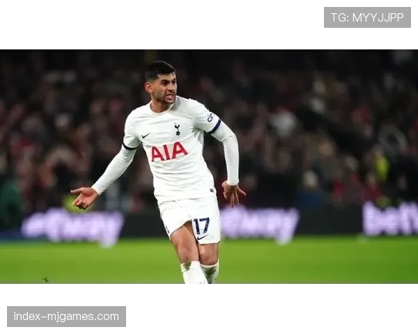 罗梅罗是热刺问题的一部分，他试图运作转会